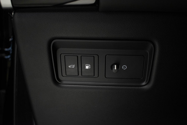 Land Rover Range Rover Sport P400e HSE Dynamic Stealth |Pano|Head Up|Luchtvering|Koelkast|TV/Entertainment schermen