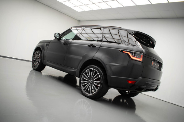Land Rover Range Rover Sport P400e HSE Dynamic Stealth |Pano|Head Up|Luchtvering|Koelkast|TV/Entertainment schermen