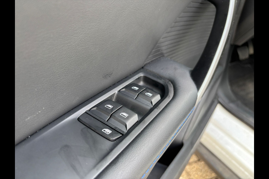 MG Mg4 electric Standard 51 kWh NAVIGATIE CLIMATE CONTROL ADAPTIVE CRUISE LED