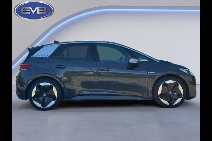 Volkswagen ID.3 First Plus 58 kWh, 204 pk,matrix led, 20 inch Max velgen, opties, 1e eigenaar, NL auto met nationale auto pas