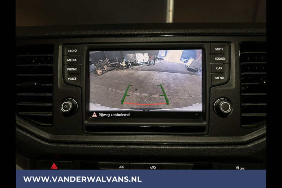 Volkswagen Crafter 2.0 TDI 141pk L3H3 L2H2 Euro6 Airco | Camera | Apple Carplay | Cruisecontrol Android Auto