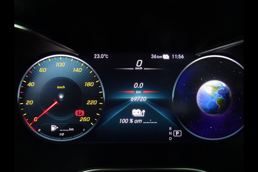 Mercedes-Benz GLC 300de 4MATIC Business Solution AMG * PANORAMADAK !!
