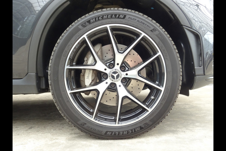 Mercedes-Benz GLC 300de 4MATIC Business Solution AMG * PANORAMADAK !!