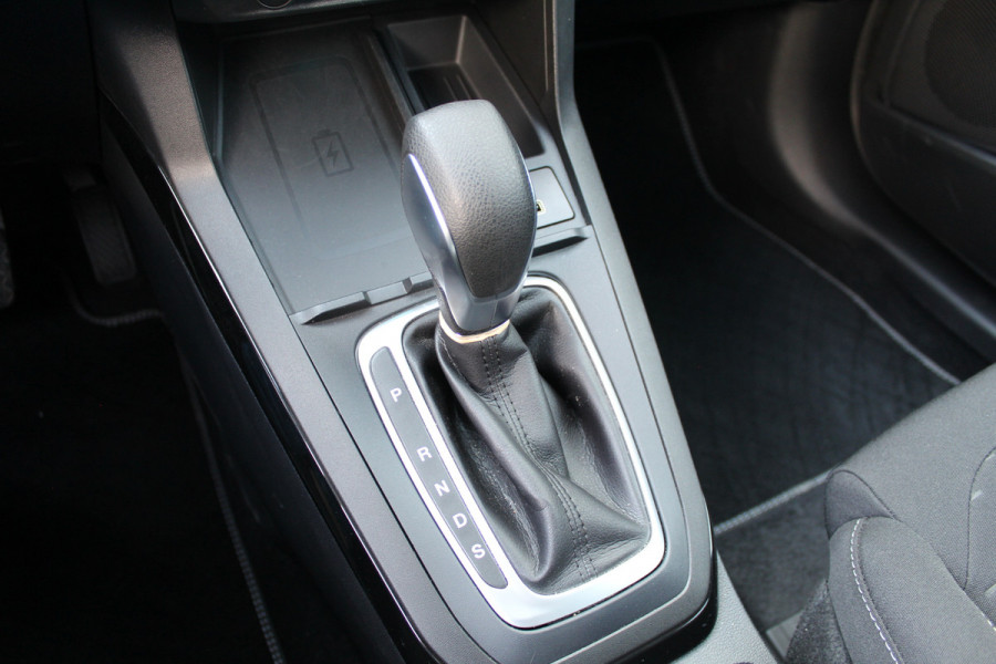 Ford Puma 1.0 EcoBoost Hybrid 125PK Titanium | Trekhaak | 360 Camera |  BLIS | Navigatie | Winterpack
