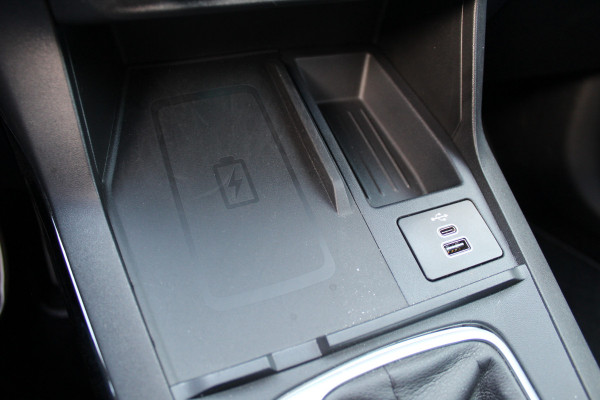 Ford Puma 1.0 EcoBoost Hybrid 125PK Titanium | Trekhaak | 360 Camera |  BLIS | Navigatie | Winterpack