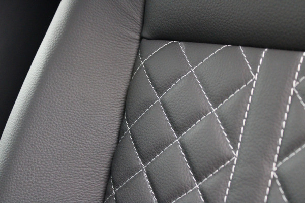 Volkswagen Caddy Cargo Maxi 2.0 TDI 102pk - Trekhaak - Leder - Carplay - LED Koplampen - Camera - Lane Assist - Verlaagd - Rijklaar