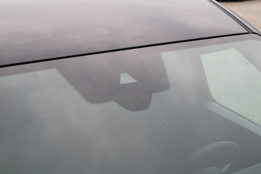Volkswagen Caddy Cargo Maxi 2.0 TDI 102pk - Trekhaak - Leder - Carplay - LED Koplampen - Camera - Lane Assist - Verlaagd - Rijklaar