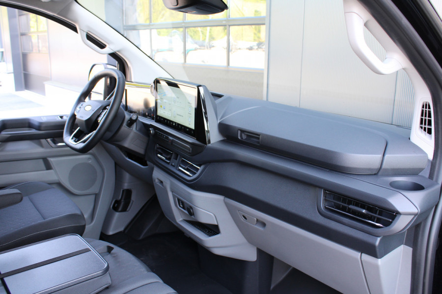 Ford Transit Custom 320 2.0 TDCI L2H1 Limited 170pk - Adaptive Cruise - Blind spot - Navigatie - Camera - Draadloos laden - Rijklaar