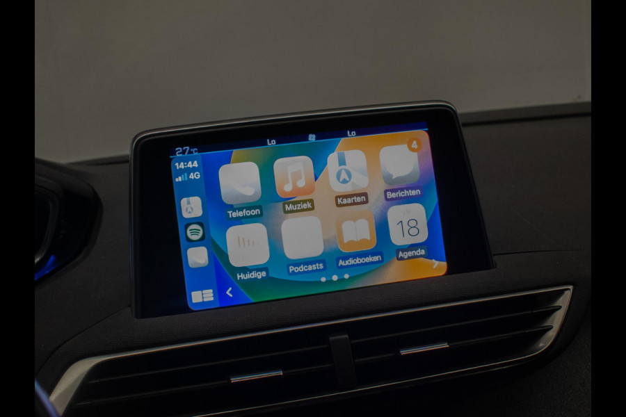 Peugeot 3008 1.2 PureTech Allure Sport (APPLE CARPLAY,NAVI,LED,XENON,SFEER VERLICHTING,LEDER,CRUISE,CLIMATE,PDC,CAMERA,NETTESTAAT)