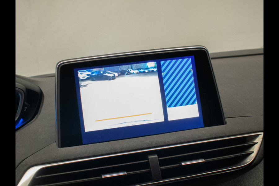 Peugeot 3008 1.2 PureTech Allure Sport (APPLE CARPLAY,NAVI,LED,XENON,SFEER VERLICHTING,LEDER,CRUISE,CLIMATE,PDC,CAMERA,NETTESTAAT)