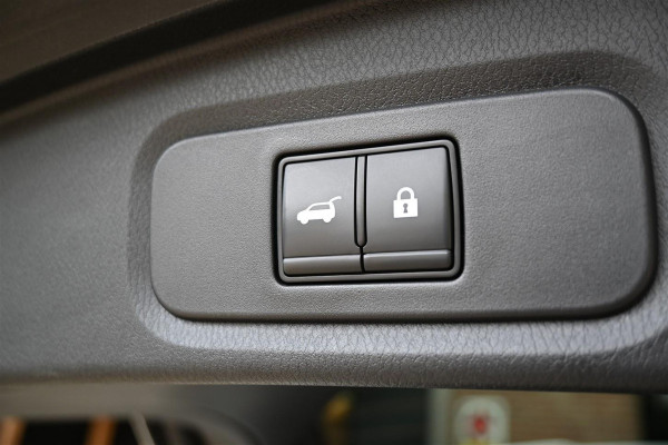 Nissan QASHQAI 1.3 MHEV Xtronic Tekna Design Pano Trekhaak ProPilot '23