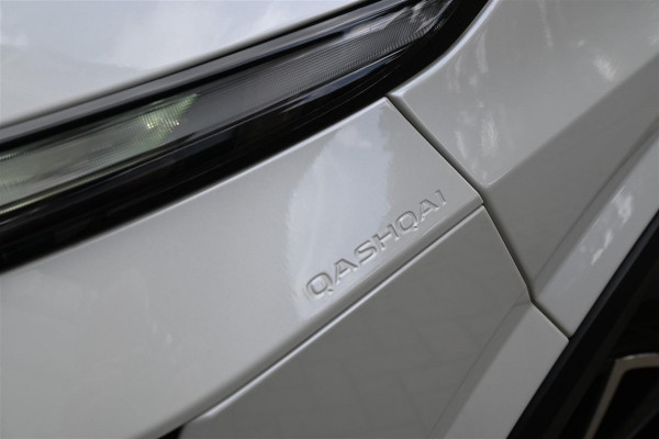 Nissan QASHQAI 1.3 MHEV Xtronic Tekna Design Pano Trekhaak ProPilot '23