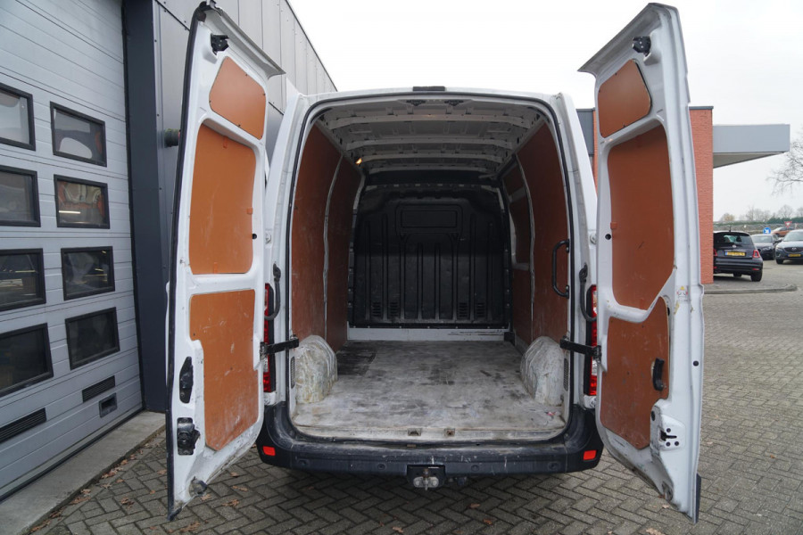 Opel Movano 2.3 TURBO 150 PK L2H2 + 2500 KG TREKHAAK / CAMERA / CARPLAY / NAVIGATIE