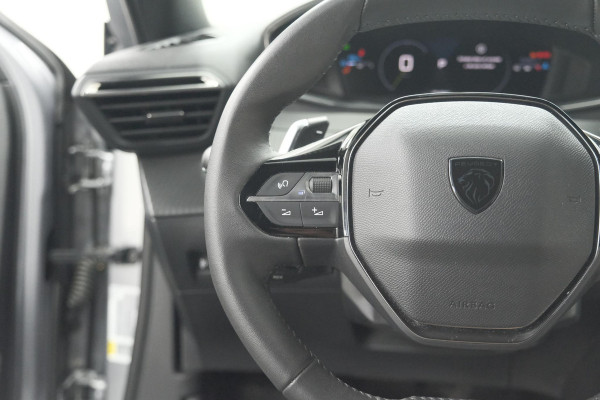 Peugeot 2008 Hybrid 136 e-DSC6 Allure | 360 Camera | Adaptieve Cruise Control | Dodehoekdetectie | Navigatie