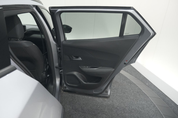 Peugeot 2008 Hybrid 136 e-DSC6 Allure | 360 Camera | Adaptieve Cruise Control | Dodehoekdetectie | Navigatie