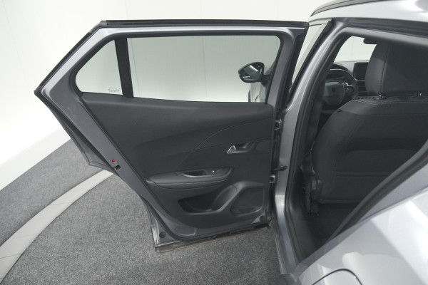 Peugeot 2008 Hybrid 136 e-DSC6 Allure | 360 Camera | Adaptieve Cruise Control | Dodehoekdetectie | Navigatie