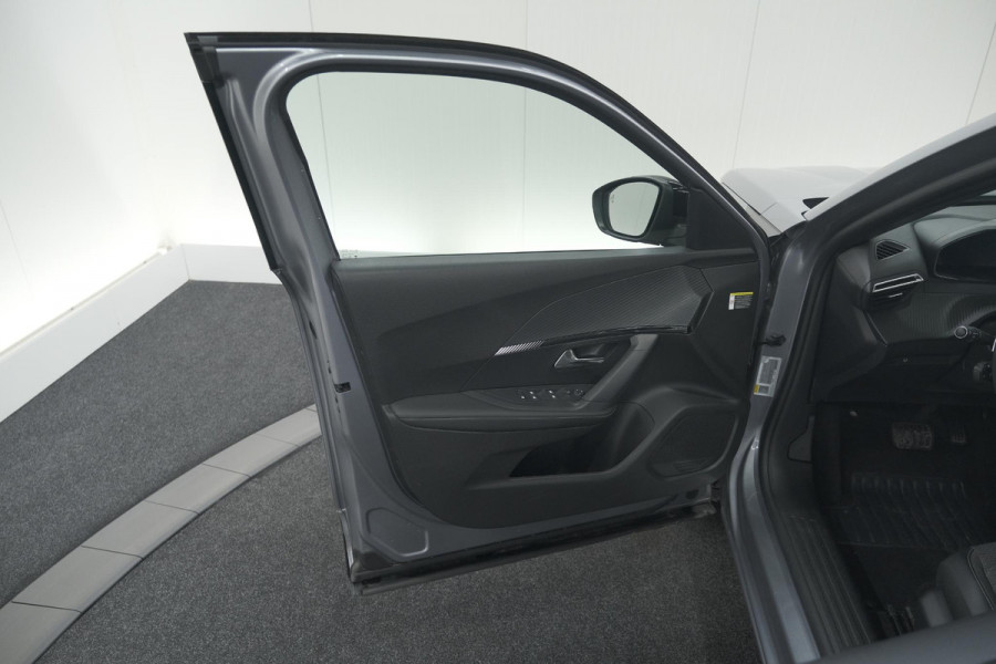 Peugeot 2008 Hybrid 136 e-DSC6 Allure | 360 Camera | Adaptieve Cruise Control | Dodehoekdetectie | Navigatie