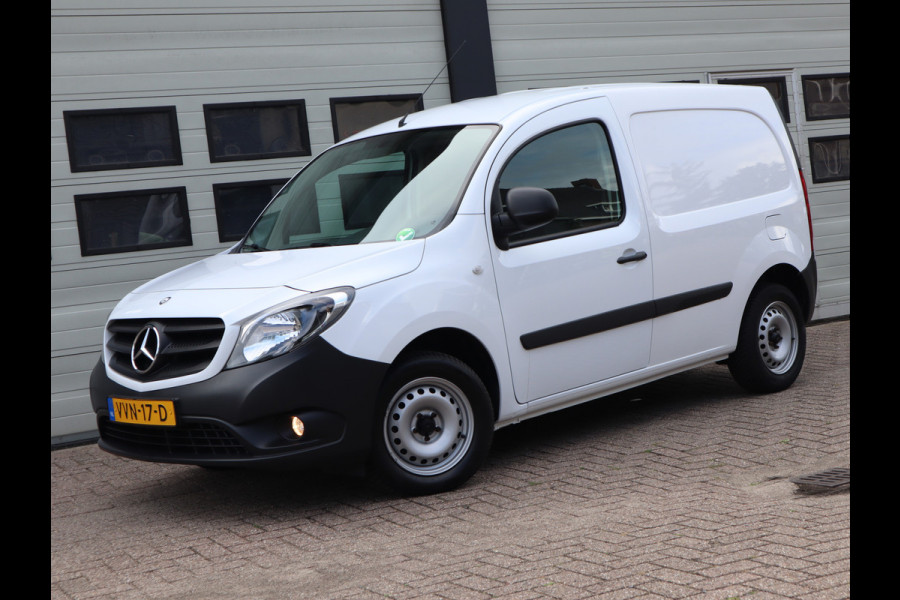 Mercedes-Benz Citan 112 BlueEFFICIENCY Benzine Automaat - Airco