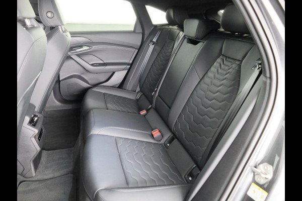 Audi A6 Sportback e-tron S edition performance 100 kWh 367pk | Tech plus pakket | 21 inch Lichtmetalen velgen | S line interieur | Winterpakket