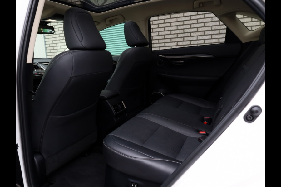 Lexus NX 300h AWD President Line | Mark Levinson | Panoramadak | Head-up