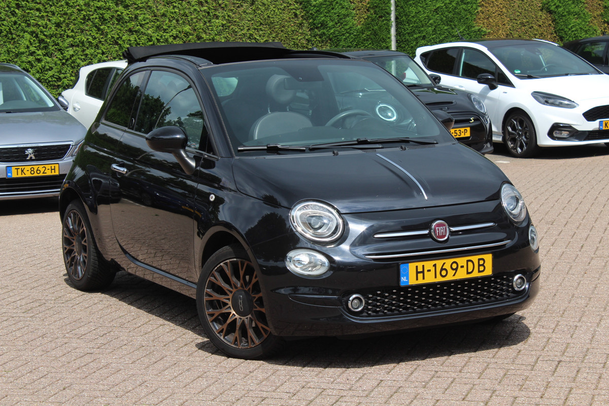 Fiat 500C 0.9 TwinAir Turbo 120TH Edition / Apple CarPlay / Parkeerhulp achter / 16'' / DAB / Cruise Control / Xenon Fiat 500C 0.9 TwinAir Turbo 120TH Edition / Apple CarPlay / Parkeerhulp achter / 16'' / DAB / Cruise Control / Xenon