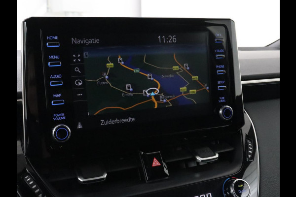 Toyota Corolla 1.8 Hybrid Dynamic | Stoelverwarming | Trekhaak | Camera | Adaptive cruise | Carplay | Navigatie | Parkeerhulp | Climate control