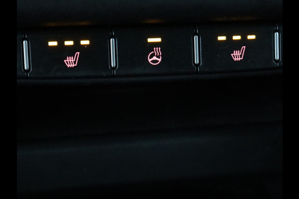 Kia Ceed 1.5 T-GDi GT-Line | Leder/Alcantara | Stoel & stuurverwarming | JBL Sound | Adaptive cruise | Camera | Carplay | Keyless | Navigatie | Full LED