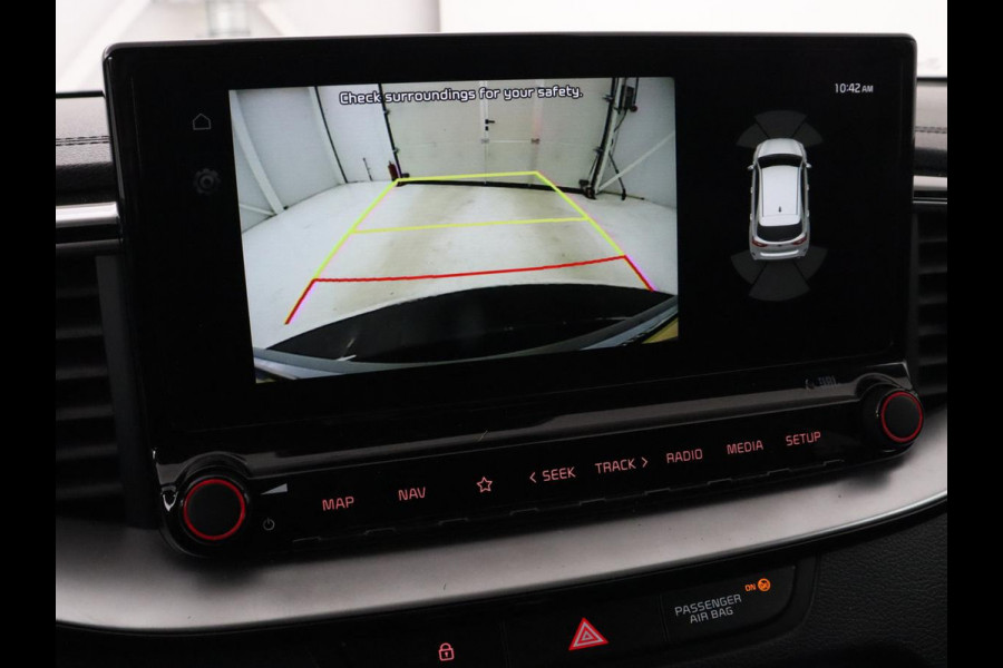 Kia Ceed 1.5 T-GDi GT-Line | Leder/Alcantara | Stoel & stuurverwarming | JBL Sound | Adaptive cruise | Camera | Carplay | Keyless | Navigatie | Full LED