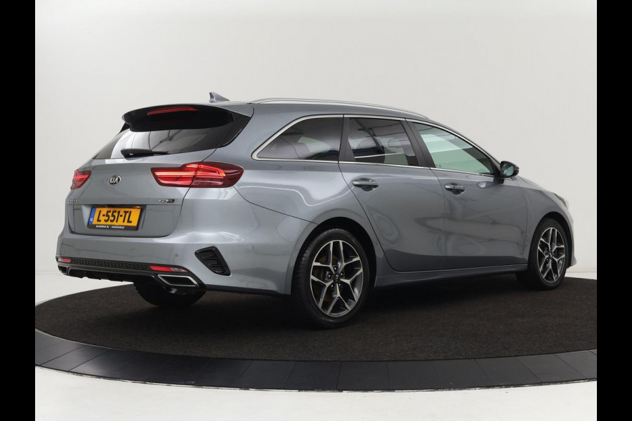 Kia Ceed 1.5 T-GDi GT-Line | Leder/Alcantara | Stoel & stuurverwarming | JBL Sound | Adaptive cruise | Camera | Carplay | Keyless | Navigatie | Full LED