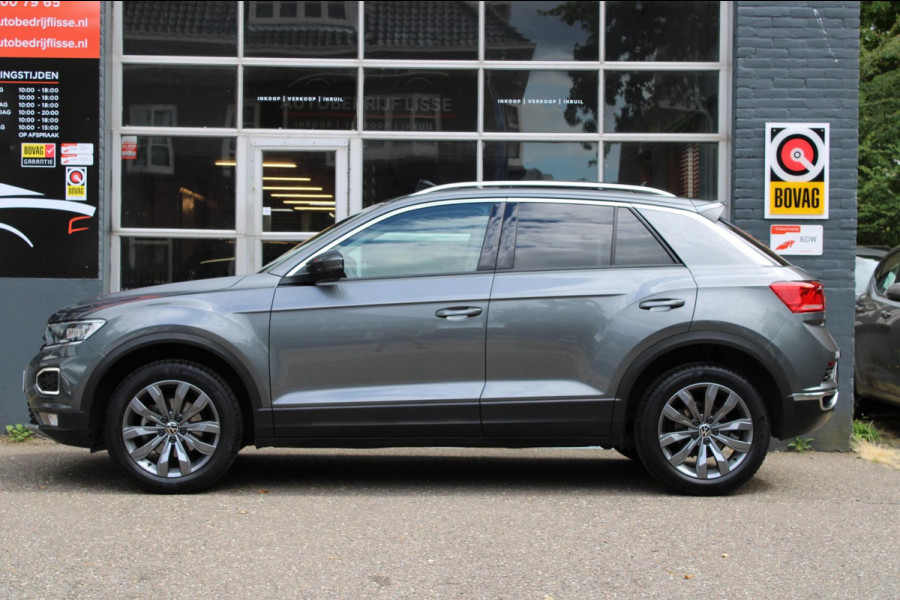 Volkswagen T-Roc 1.0 TSI Style Business Pano Virtual Carplay