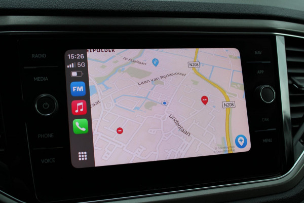 Volkswagen T-Roc 1.0 TSI Style Business Pano Virtual Carplay