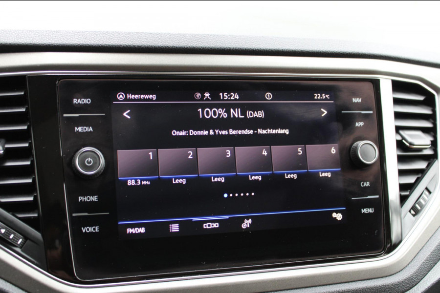 Volkswagen T-Roc 1.0 TSI Style Business Pano Virtual Carplay