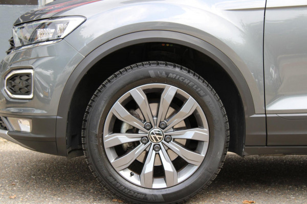 Volkswagen T-Roc 1.0 TSI Style Business Pano Virtual Carplay