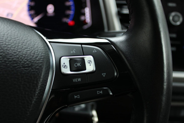 Volkswagen T-Roc 1.0 TSI Style Business Pano Virtual Carplay