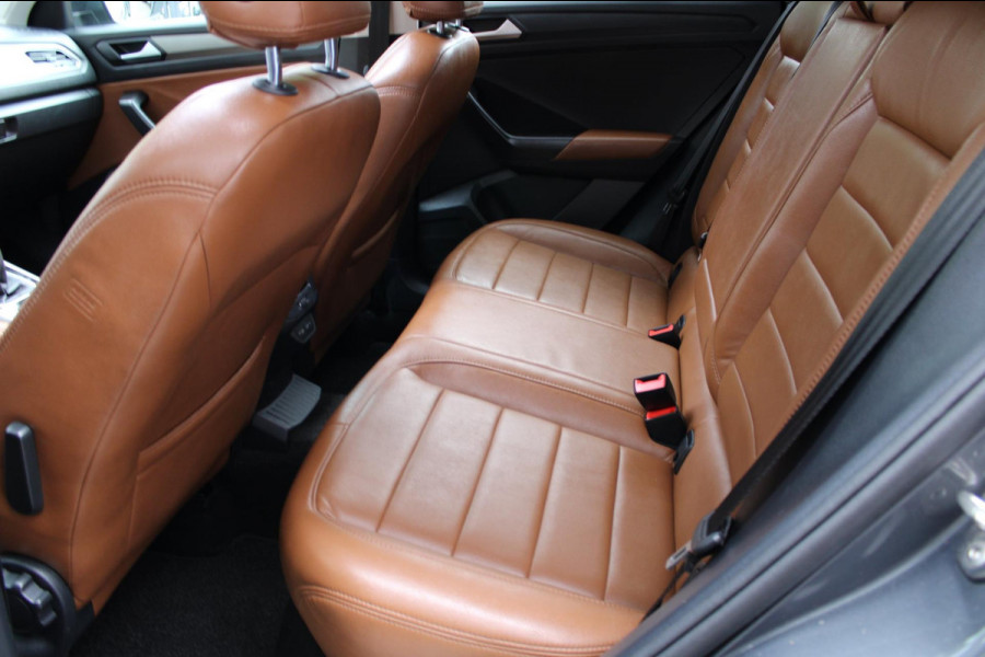 Volkswagen T-Roc 1.0 TSI Style Business Pano Virtual Carplay
