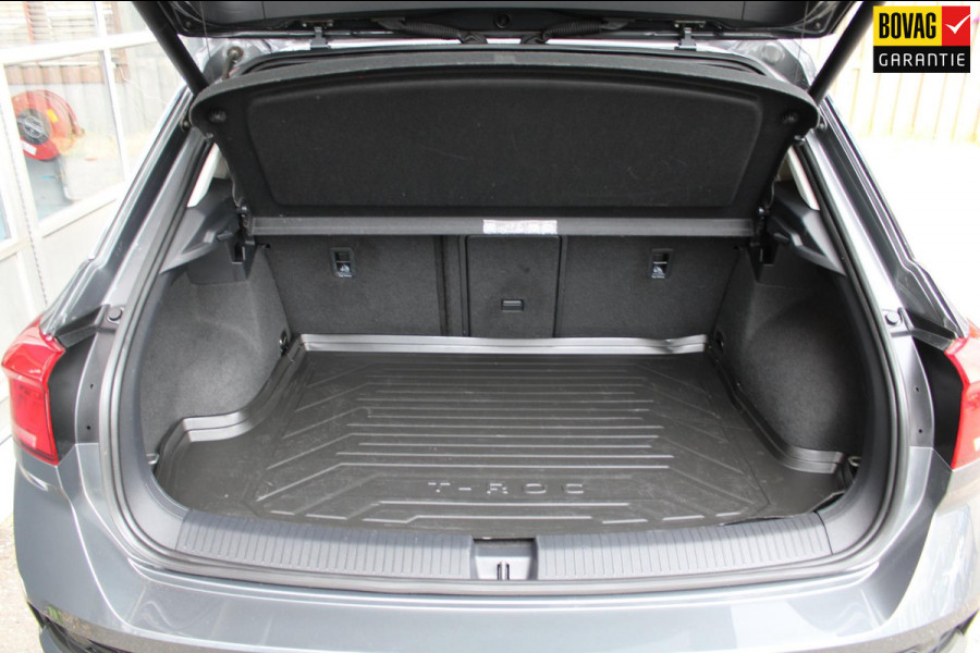 Volkswagen T-Roc 1.0 TSI Style Business Pano Virtual Carplay
