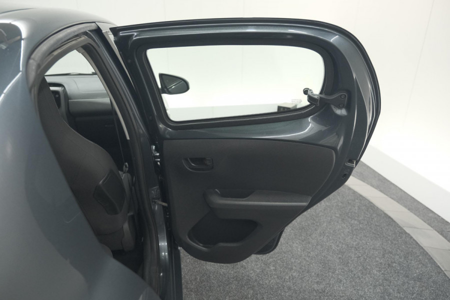 Peugeot 108 1.0 e-VTi Active | Apple Carplay | Bluetooth | Elektrische ramen |  5 Deurs