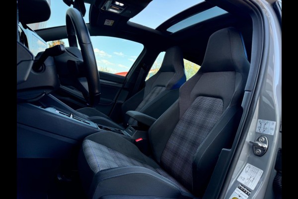 Volkswagen Golf 1.4 eHybrid GTE Pano/Matrix/Blindspot