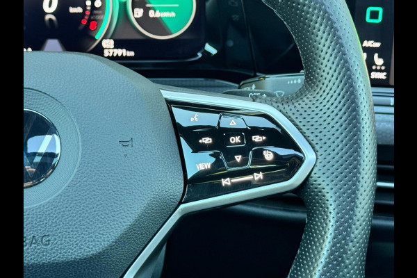 Volkswagen Golf 1.4 eHybrid GTE Pano/Matrix/Blindspot