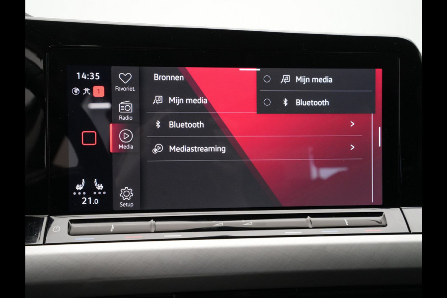 Volkswagen Golf 1.0 eTSI 110pk DSG Life Business Navigatie Stoelverwarming Acc Pdc 292