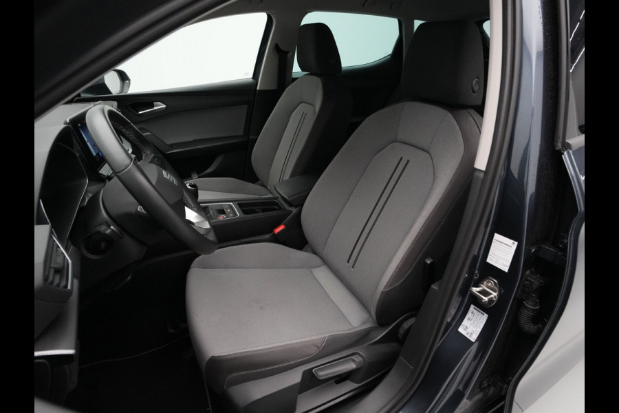Seat Leon 1.0 TSI 110pk Style Business Intense Navi via app Camera Pdc Acc 158