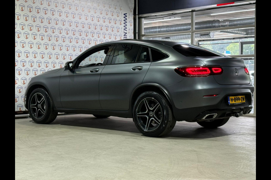 Mercedes-Benz GLC Coupé Business Solution AMG 200 | Matt grijs | Pano | Trekhaak | Navi