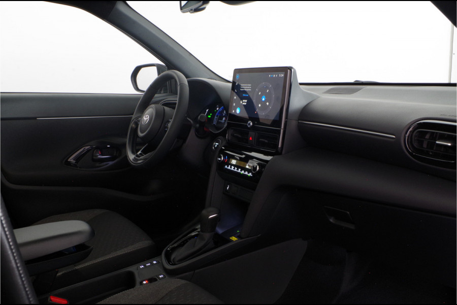 Toyota Yaris Cross 1.5 Hybrid 130 pk Teamplayer > 2025/130pk/camera/stoelverwarming... | 3810 | Lease ook mogelijk!
