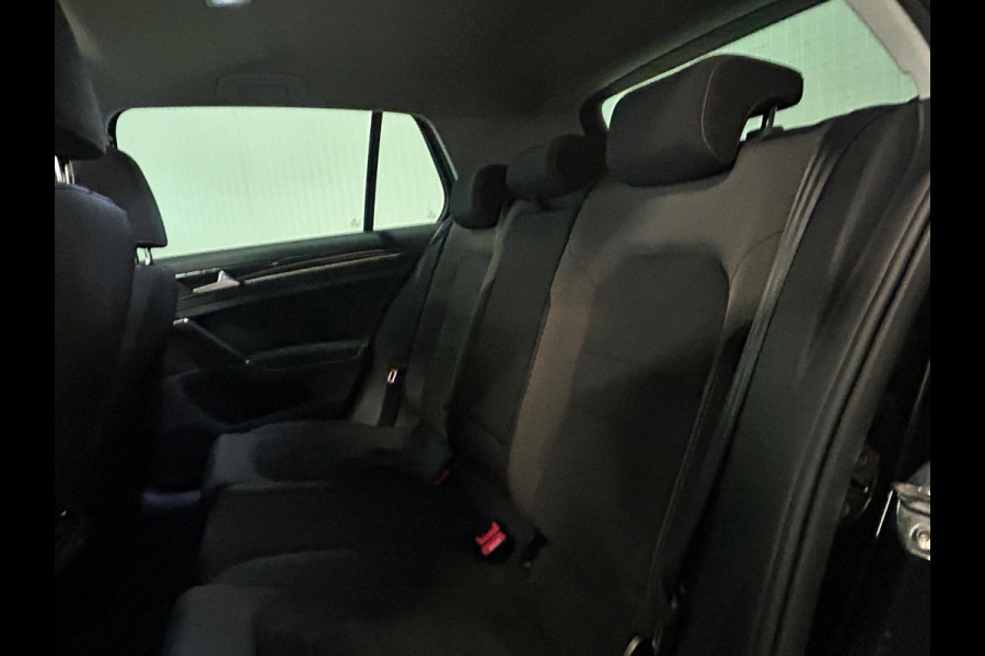 Volkswagen Golf 1.4 TSI Highline | NAP | PANO | VIRTUAL DASH | DYNAUDIO