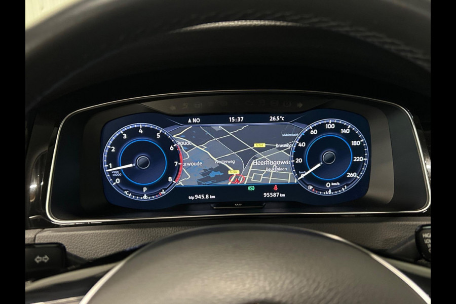 Volkswagen Golf 1.4 TSI Highline | NAP | PANO | VIRTUAL DASH | DYNAUDIO