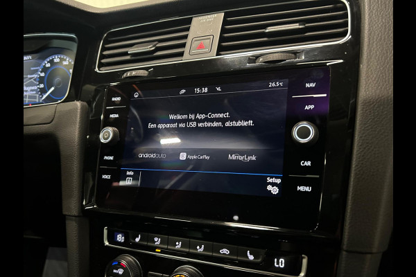 Volkswagen Golf 1.4 TSI Highline | NAP | PANO | VIRTUAL DASH | DYNAUDIO
