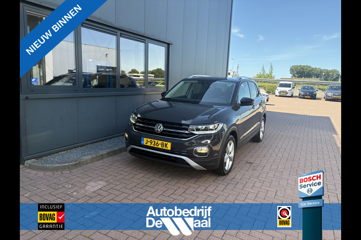 Volkswagen T-Cross 1.0 TSi 115pk DSG Style Advance CAMERA/KEYLESS/NAVI/CARPLAY/PDC/STOELVERWARMING Volkswagen T-Cross 1.0 TSi 115pk DSG Style Advance CAMERA/KEYLESS/NAVI/CARPLAY/PDC/STOELVERWARMING