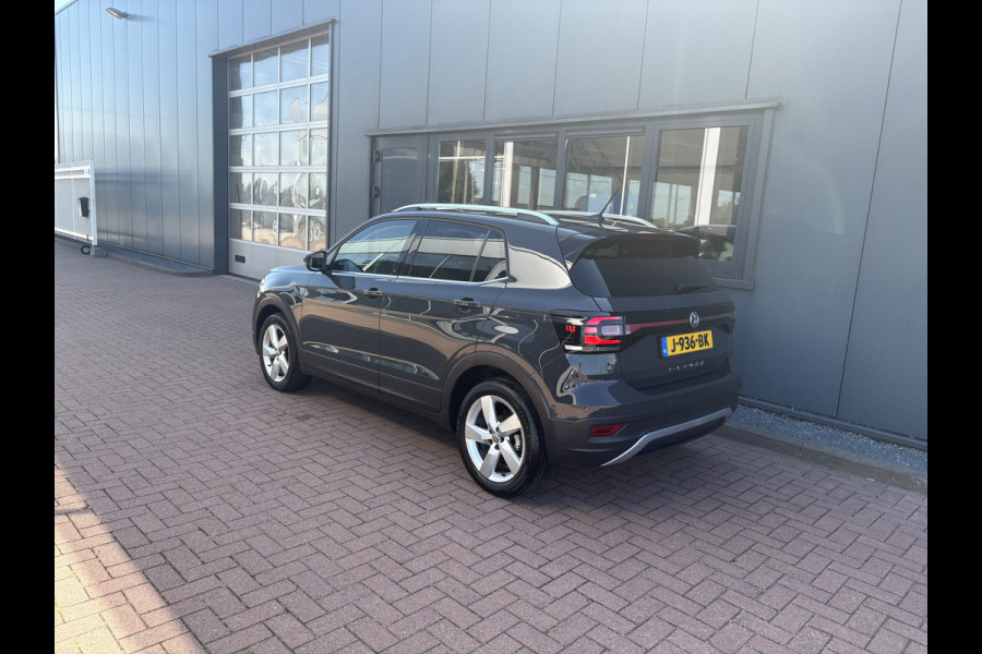 Volkswagen T-Cross 1.0 TSi 115pk DSG Style Advance CAMERA/KEYLESS/NAVI/CARPLAY/PDC/STOELVERWARMING
