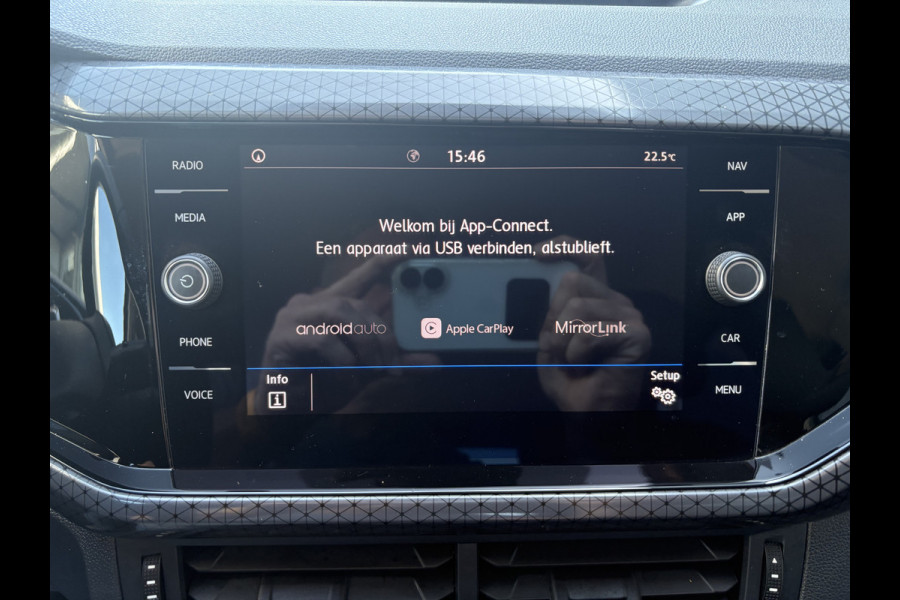 Volkswagen T-Cross 1.0 TSi 115pk DSG Style Advance CAMERA/KEYLESS/NAVI/CARPLAY/PDC/STOELVERWARMING