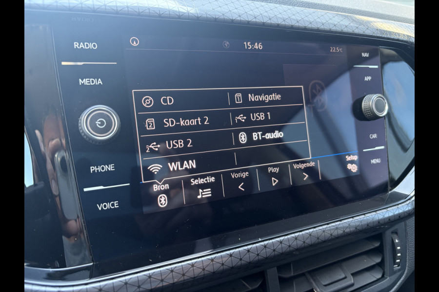 Volkswagen T-Cross 1.0 TSi 115pk DSG Style Advance CAMERA/KEYLESS/NAVI/CARPLAY/PDC/STOELVERWARMING